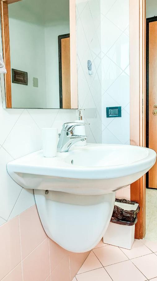 Appartamento Il Poeta - Affitti Brevi Italia Rimini Ngoại thất bức ảnh